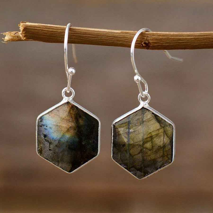 Boucles d’oreilles pendantes forme géométrique en Labradorite