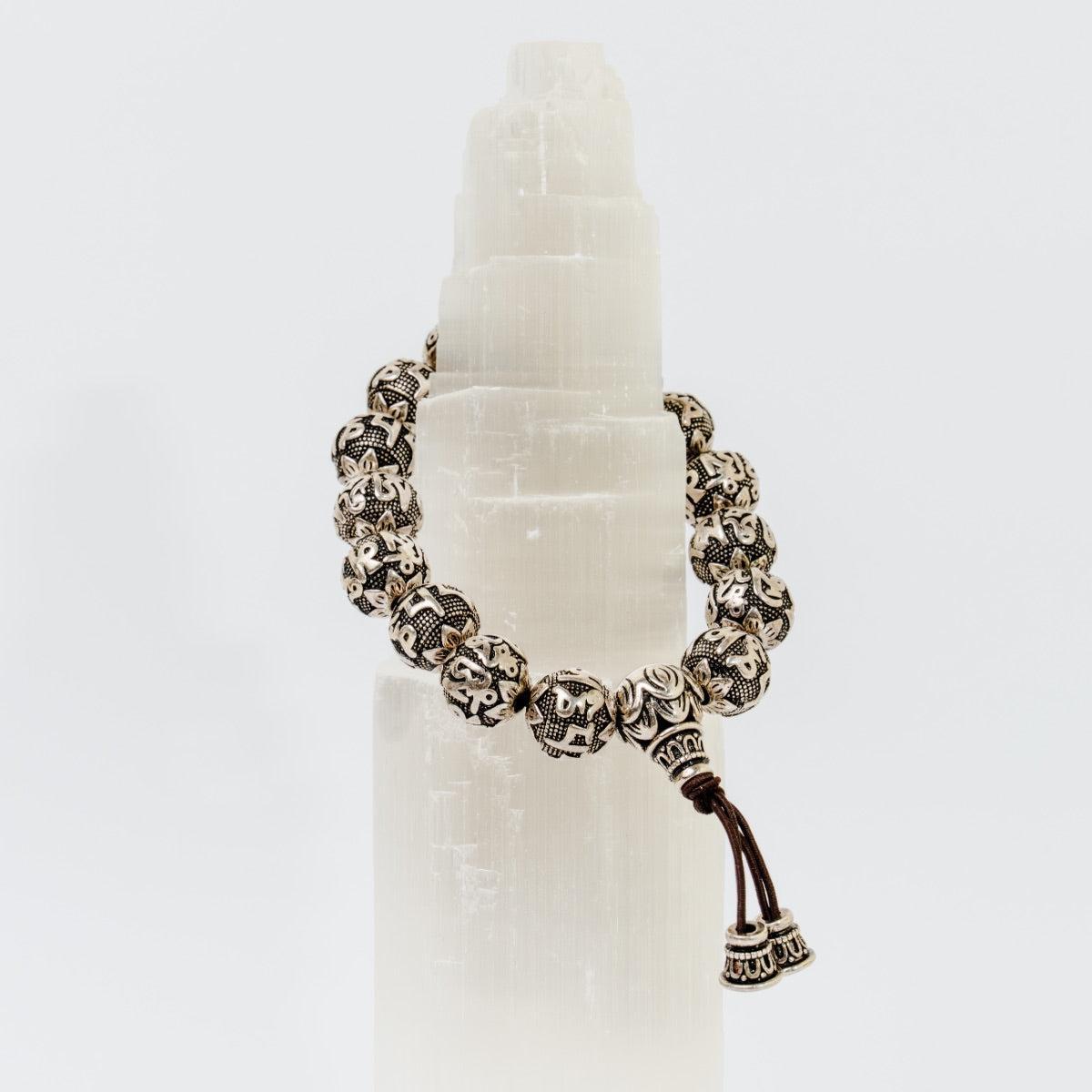 Bracelet Antique Tibétain en Argent Tibétain