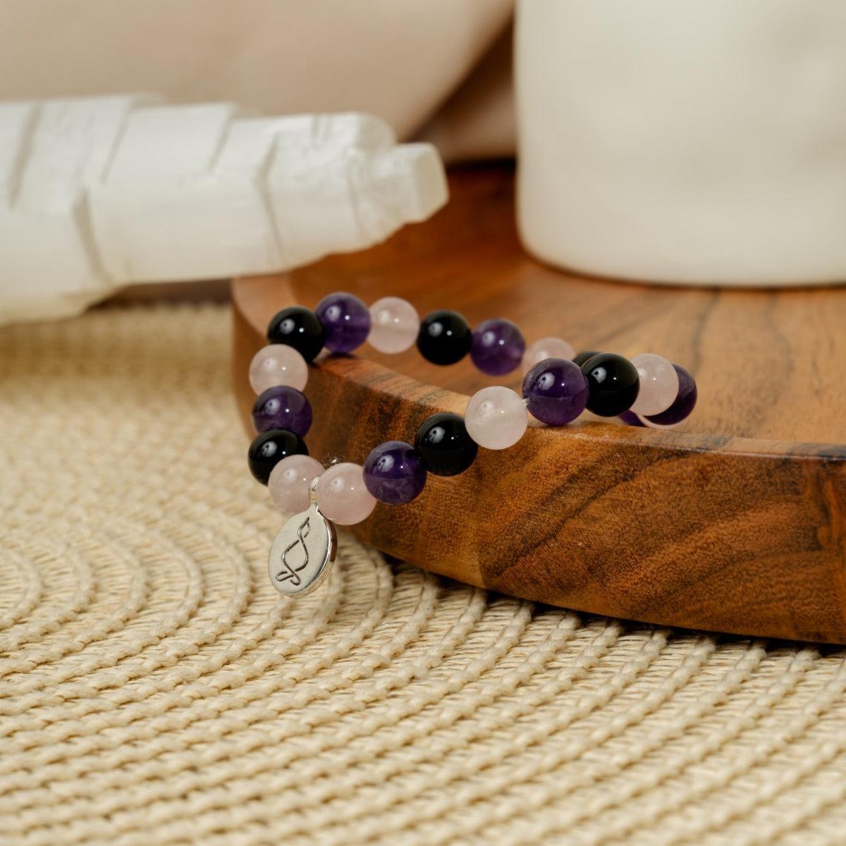 Bracelet « Créativité et Régénération » en Quartz Rose, Améthyste et Onyx Noir