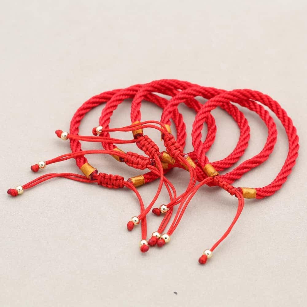 Bracelet Porte Bonheur en corde tressé rouge