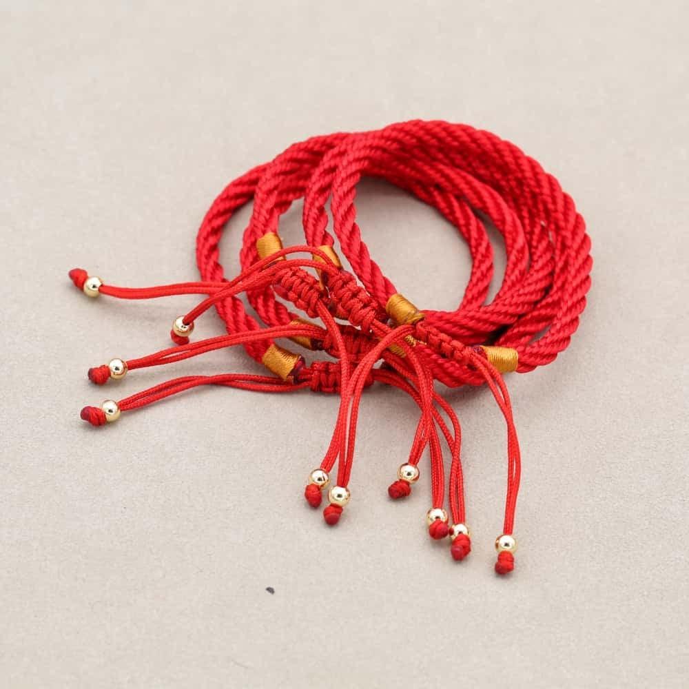 Bracelet Porte Bonheur en corde tressé rouge