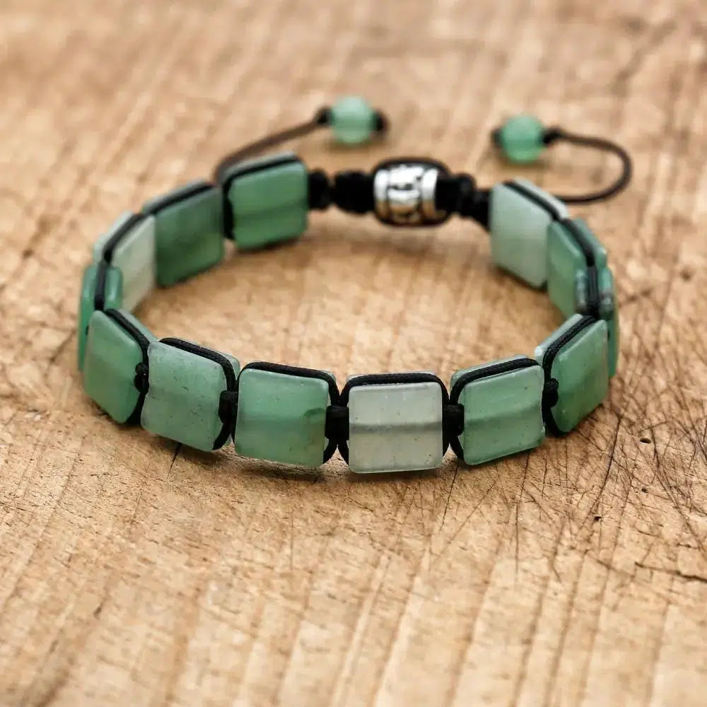 Bracelet type Shamballa en pierres d'Aventurine carrées
