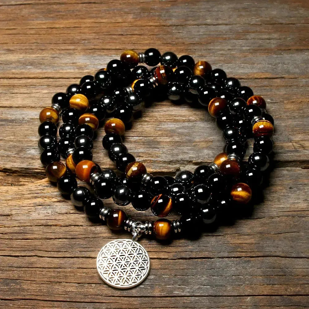 Mala «protection spirituelle» en Oeil de tigre, Hématite et Onyx Noir