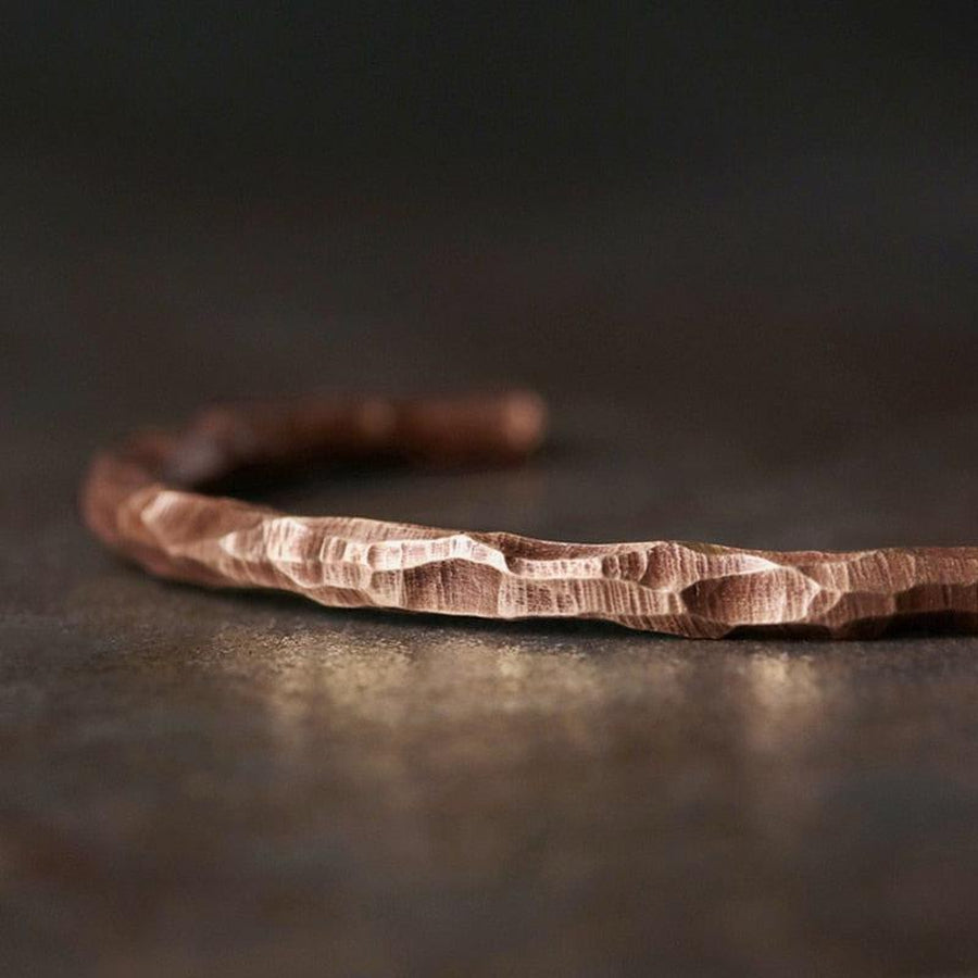 Bracelet jonc en cuivre martelé