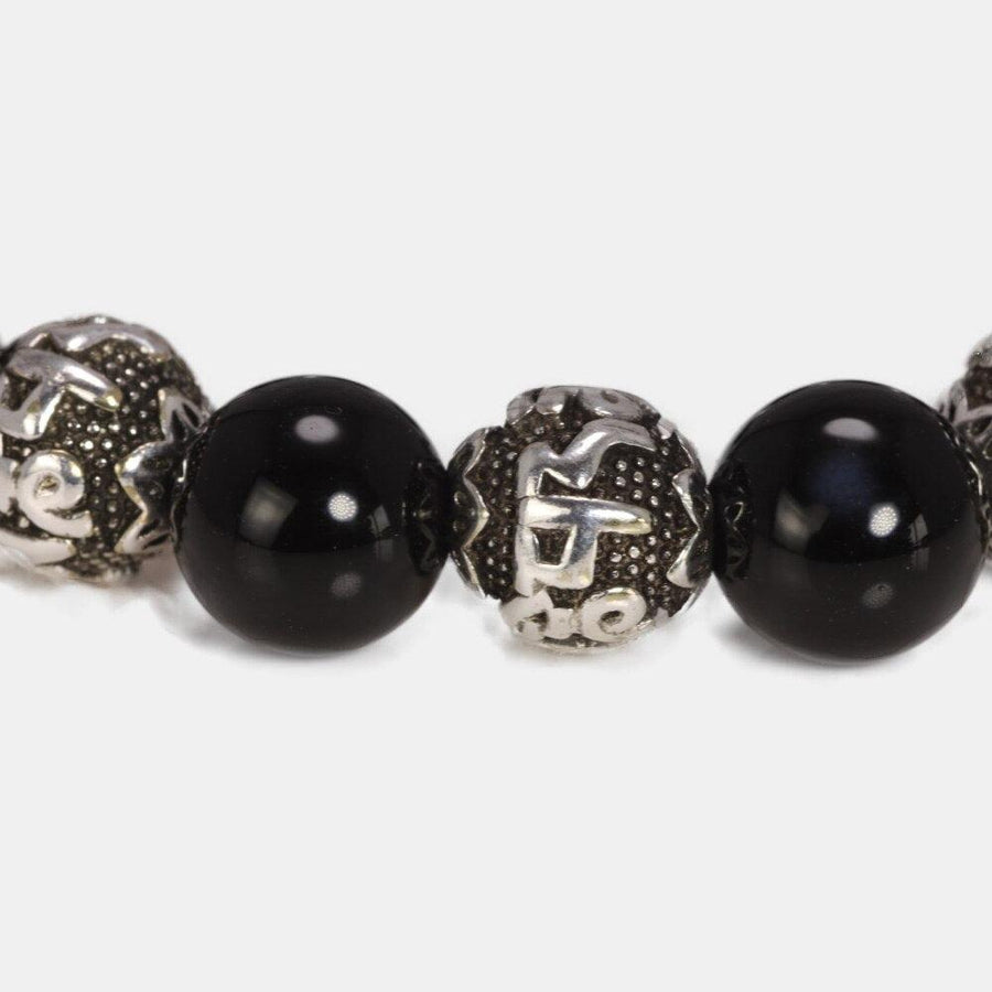 Bracelets en Onyx Noir Naturel et Perles gravées du Mantra « OM »