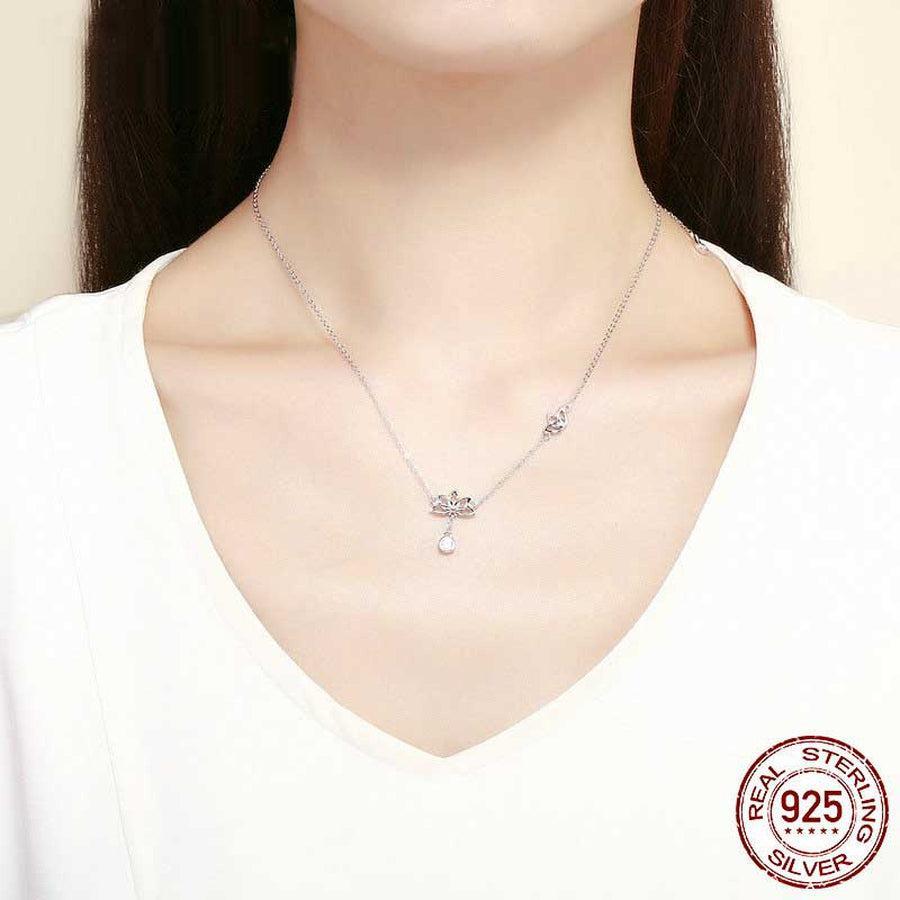 Collier Fleur de Lotus en argent sterling avec pendentif et strass
