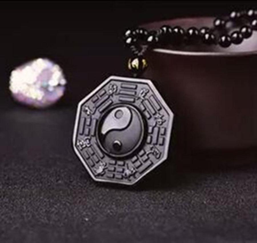 Collier Pendentif BAGUA en Obsidienne noire véritable