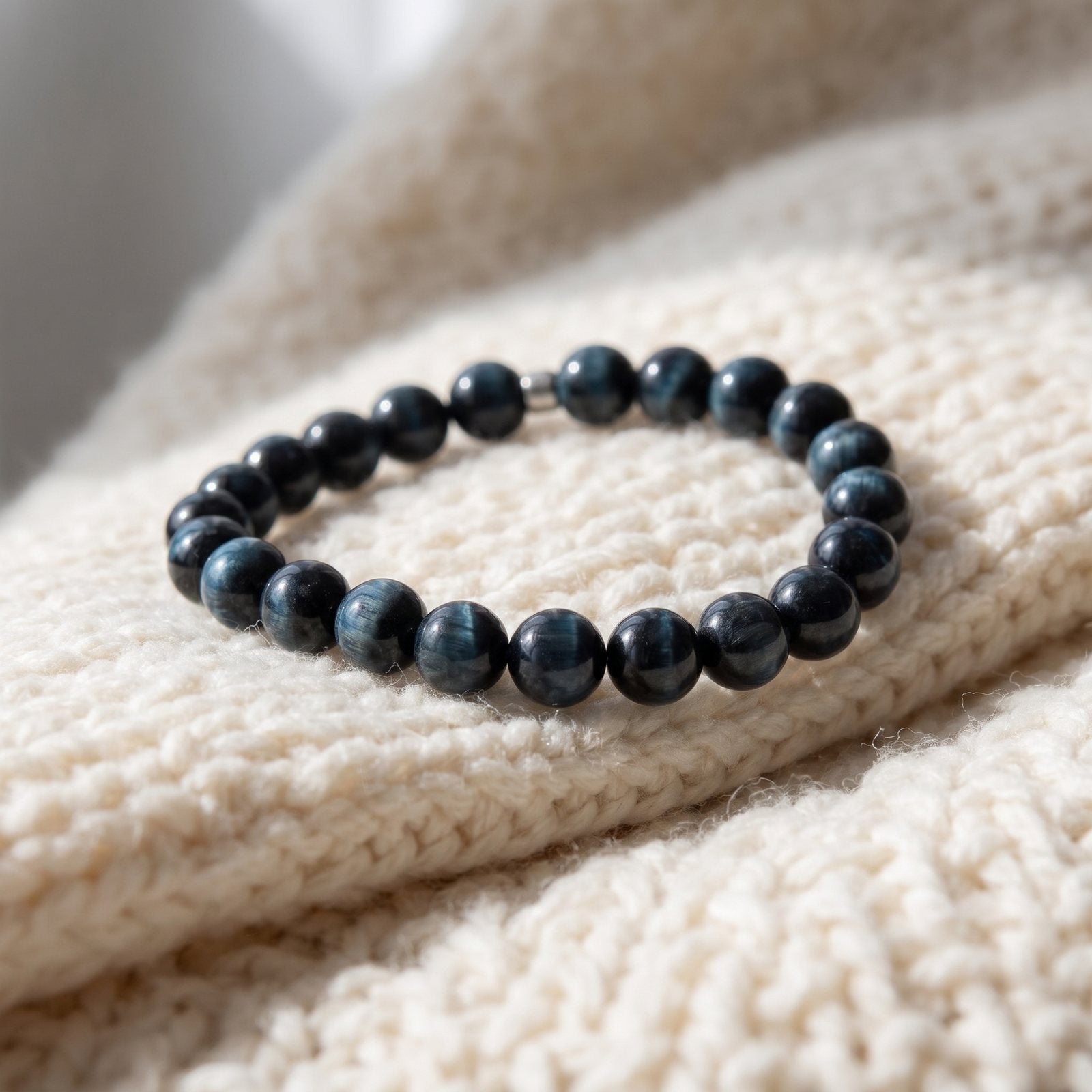 Bracelet "Energie" en Oeil de Faucon (Oeil de Tigre Bleu)