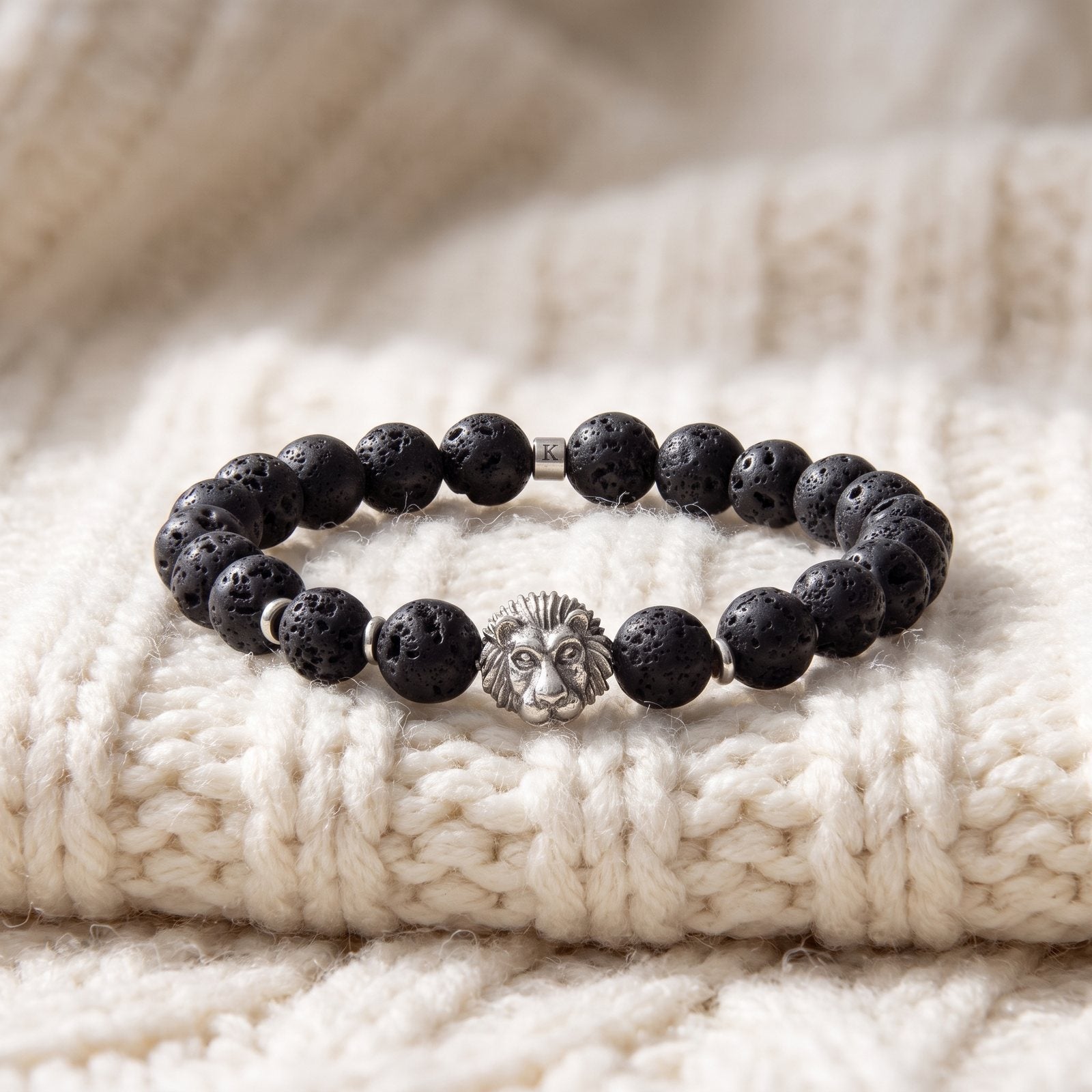 Bracelet en Pierres de Lave "Force & Vigueur du Lion"