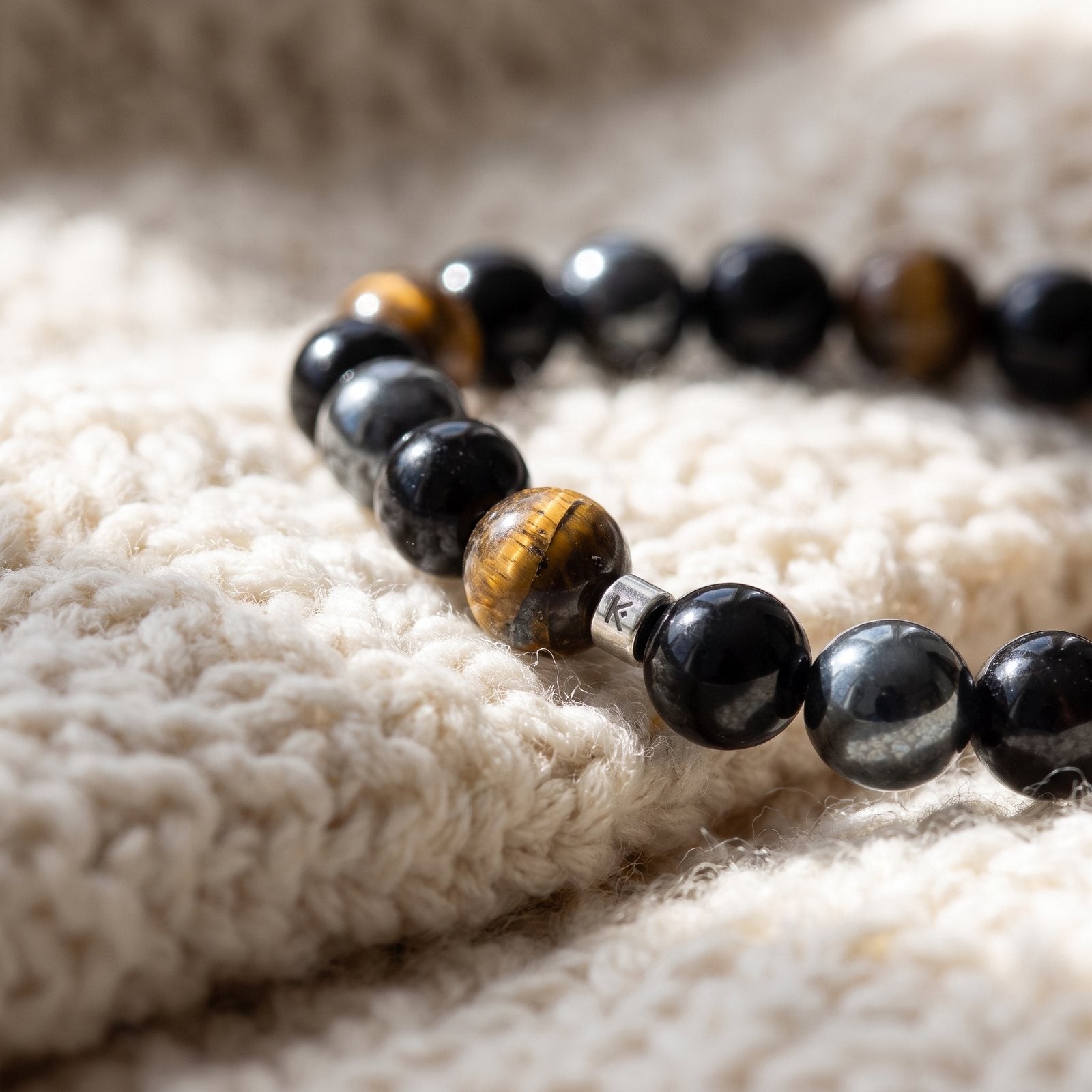 Mala "Triple Protection" de 108 perles en Oeil de Tigre, Hématite et Obsidienne Noire
