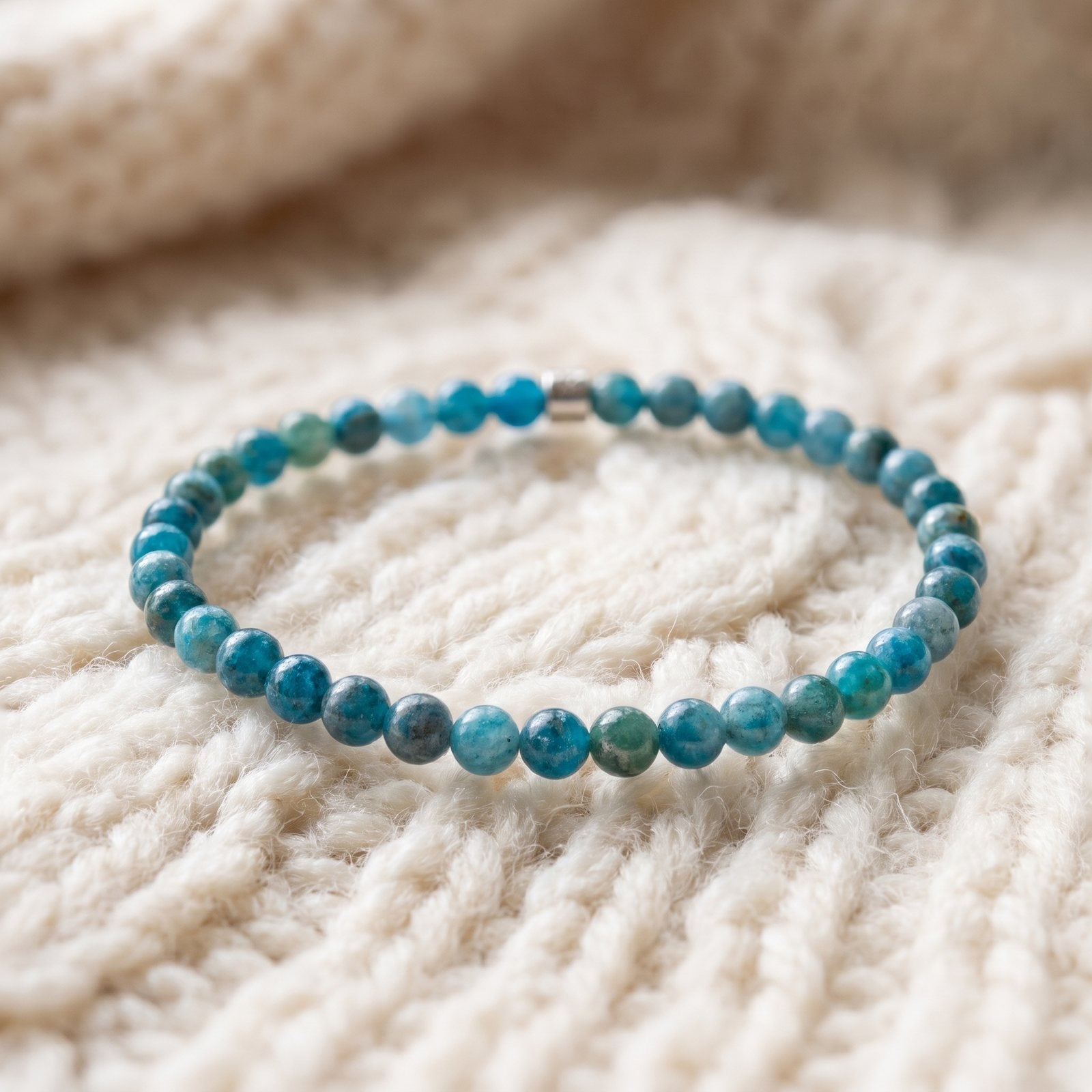 Mini Bracelet en Apatite "Energie"