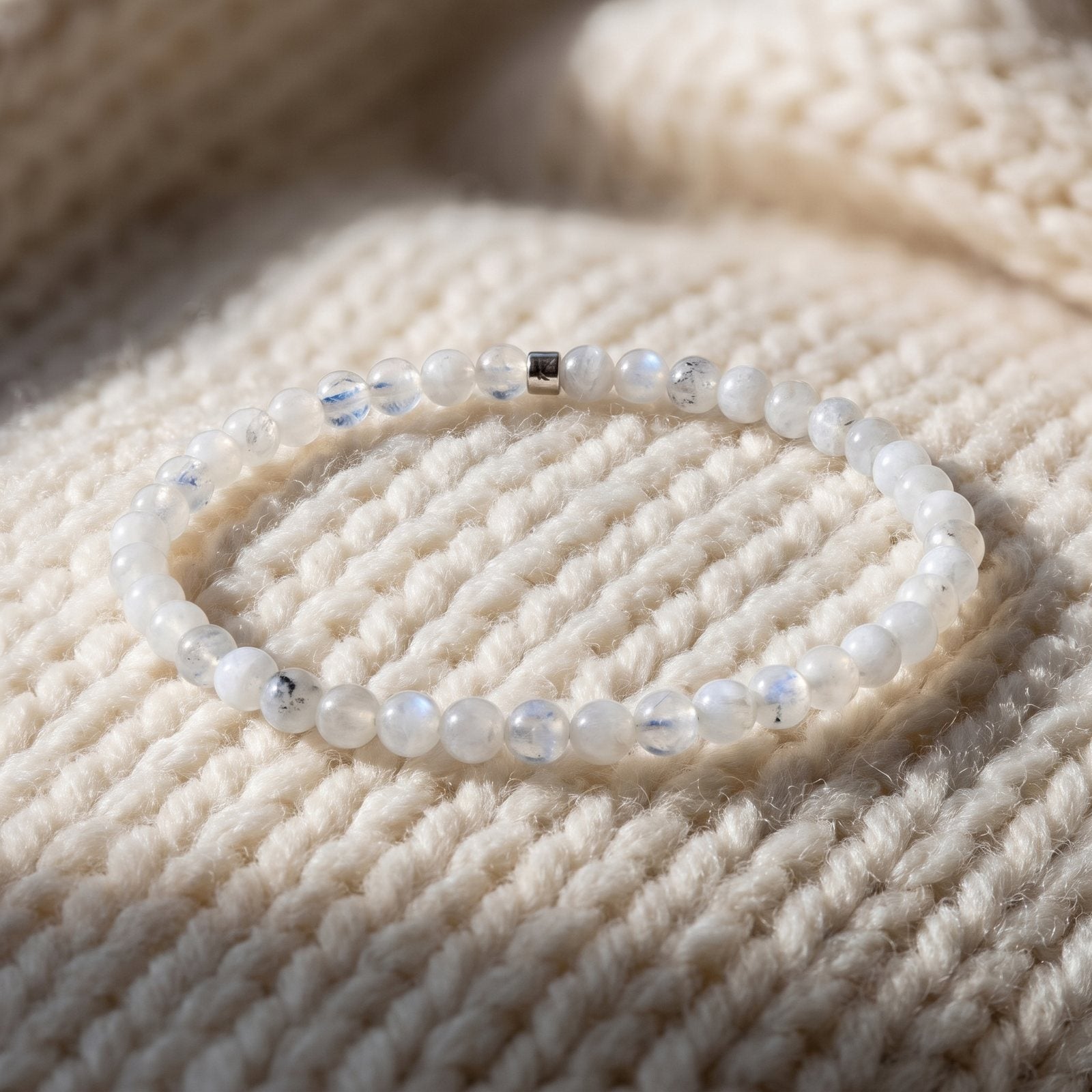 Mini Bracelet en Pierre de Lune "Energie"