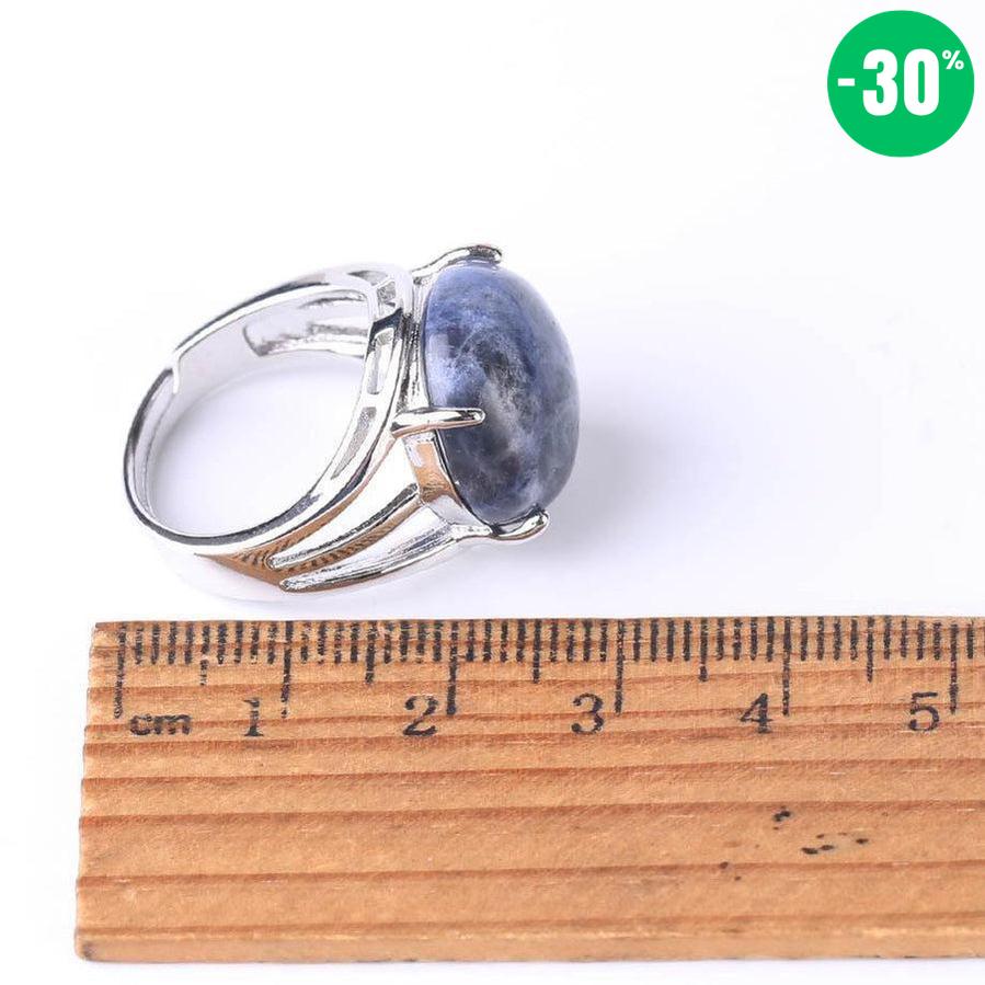 Bague cabochon en pierre sertie griffes