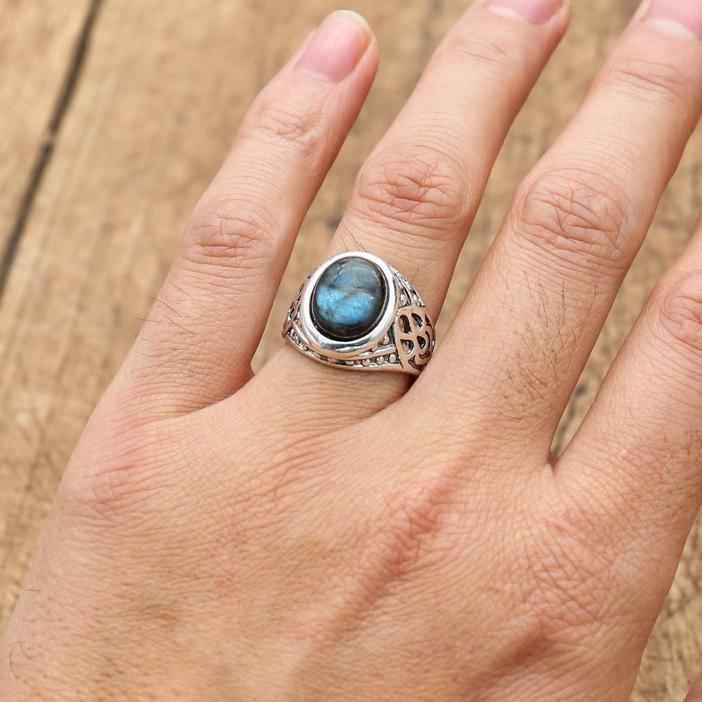 Bague de style antique en Labradorite (taille ajustable)