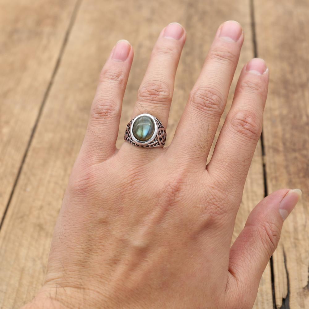 Bague de style antique en Labradorite (taille ajustable)