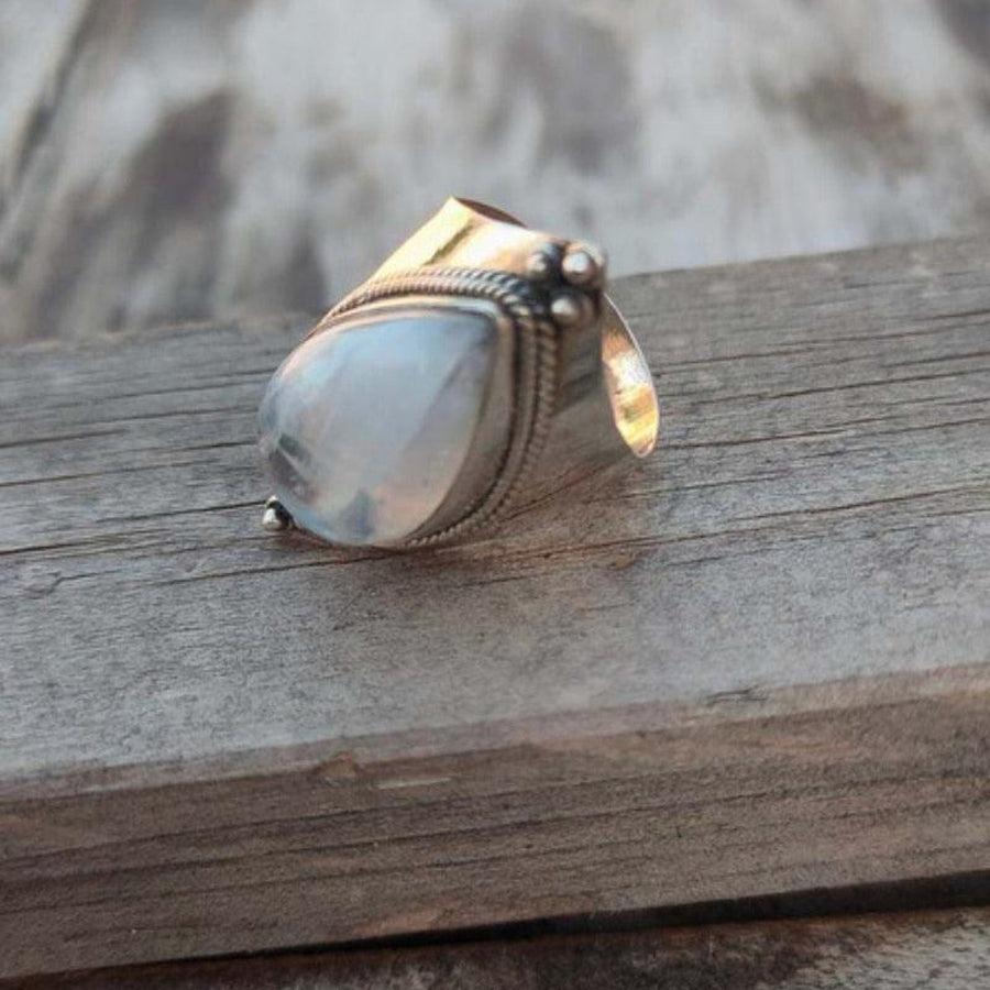 Bague «énergie positive» Pierre de lune en forme de goutte d’eau