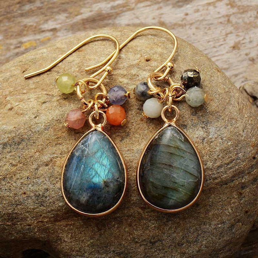Boucles d’oreilles pendantes en Labradorite