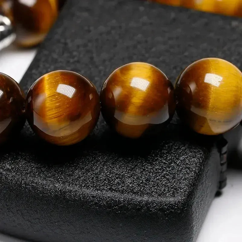 Bracelet bouddhiste tibétain en Œil de tigre pour hommes