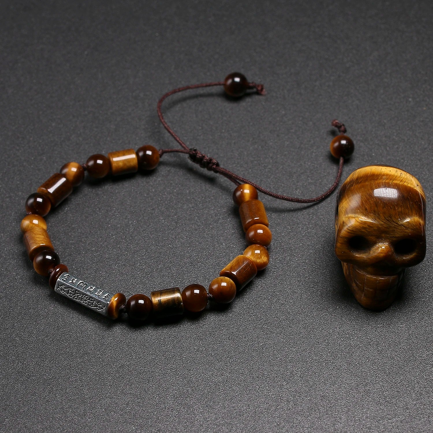 Bracelet de prière bouddhiste avec perle « Om » en pierre d'Œil de tigre