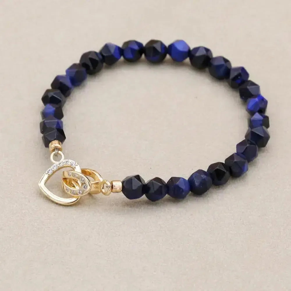 Bracelet en perles d'Œil de tigre bleu royal et fermoir cœur