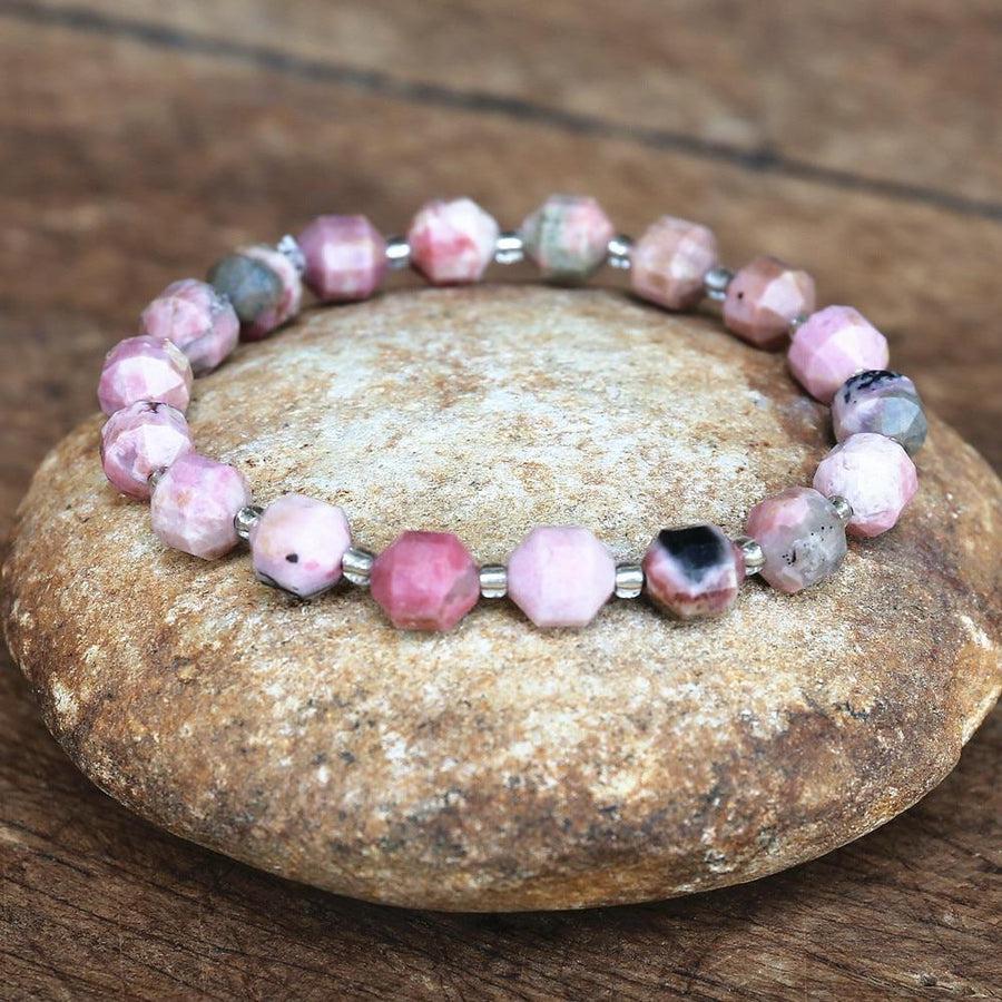 Bracelet extensible en Rhodonite à facettes