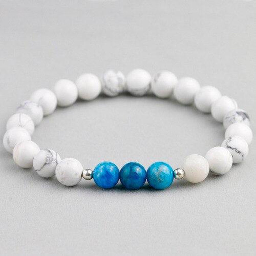 Bracelet Onyx noir mat ou Howlite blanche et Apatite bleue