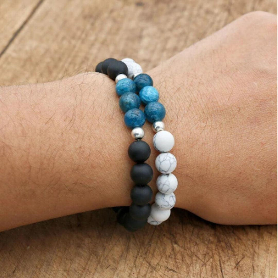 Bracelet Onyx noir mat ou Howlite blanche et Apatite bleue