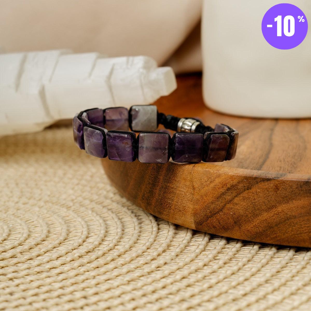 Bracelet type Shamballa en pierres d'Améthyste carrées