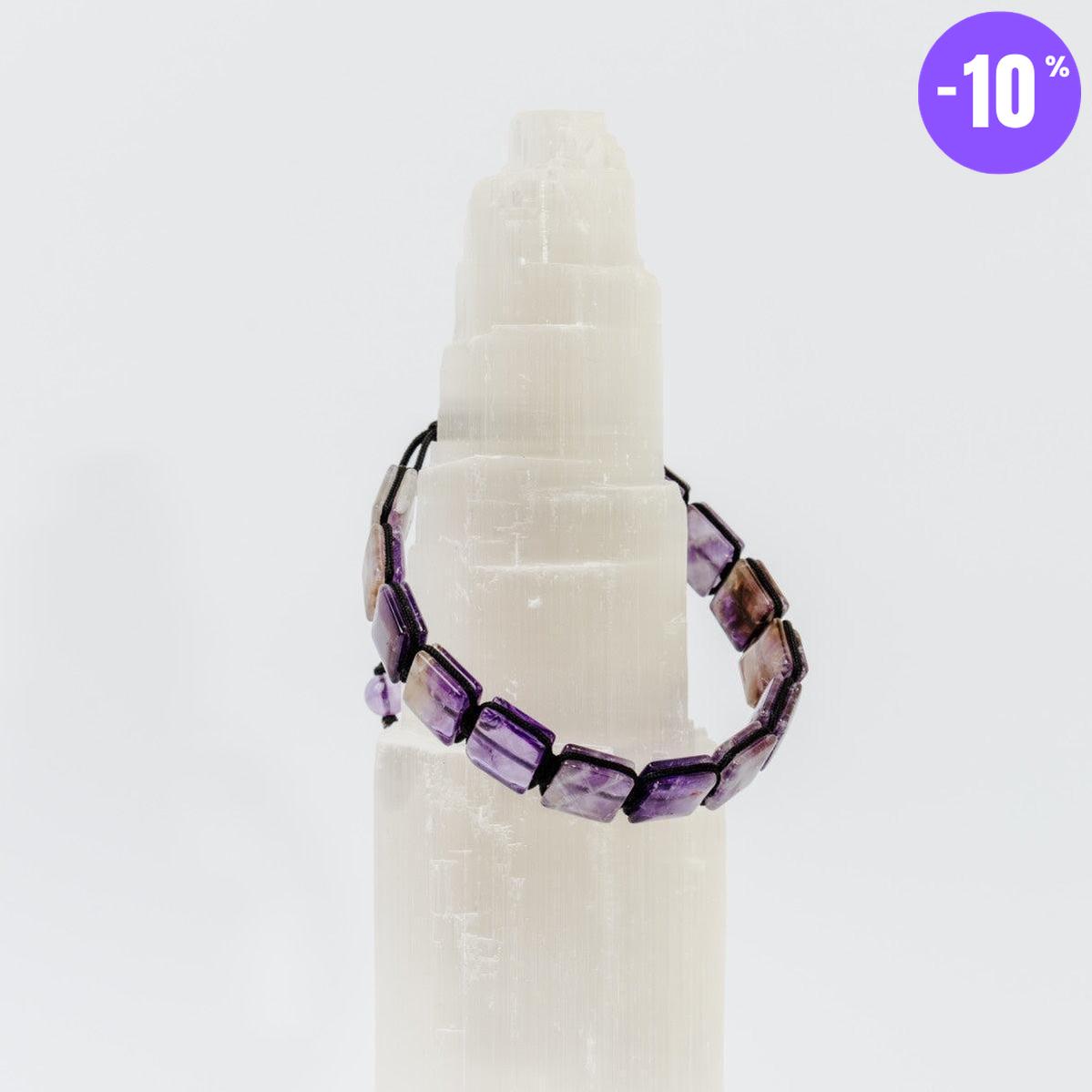 Bracelet type Shamballa en pierres d'Améthyste carrées