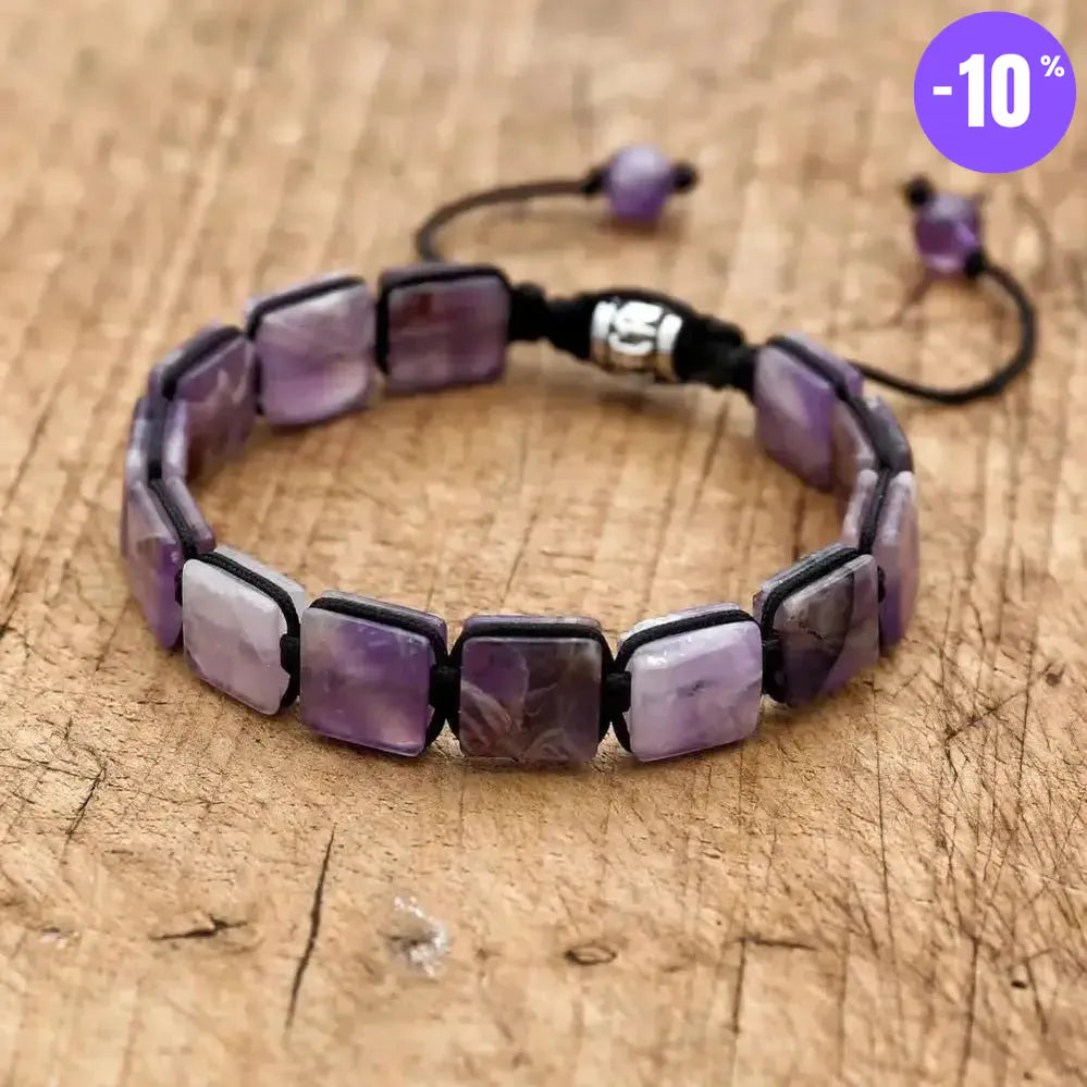 Bracelet type Shamballa en pierres d'Améthyste carrées