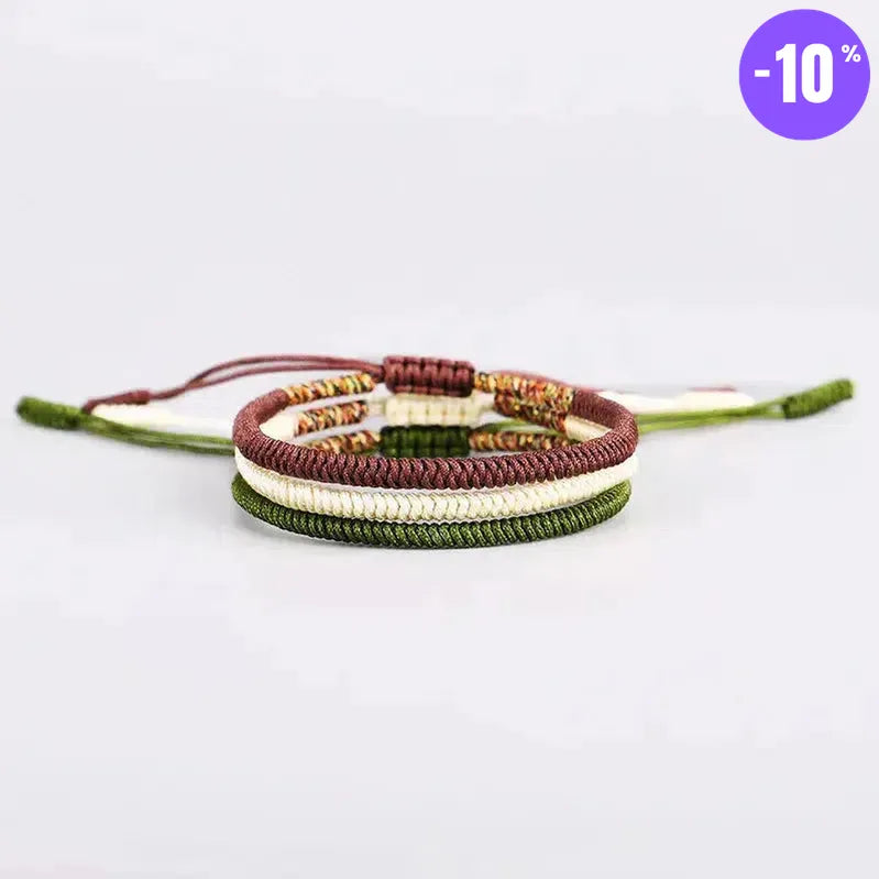 Bracelets bouddhistes porte-bonheur faits à la main