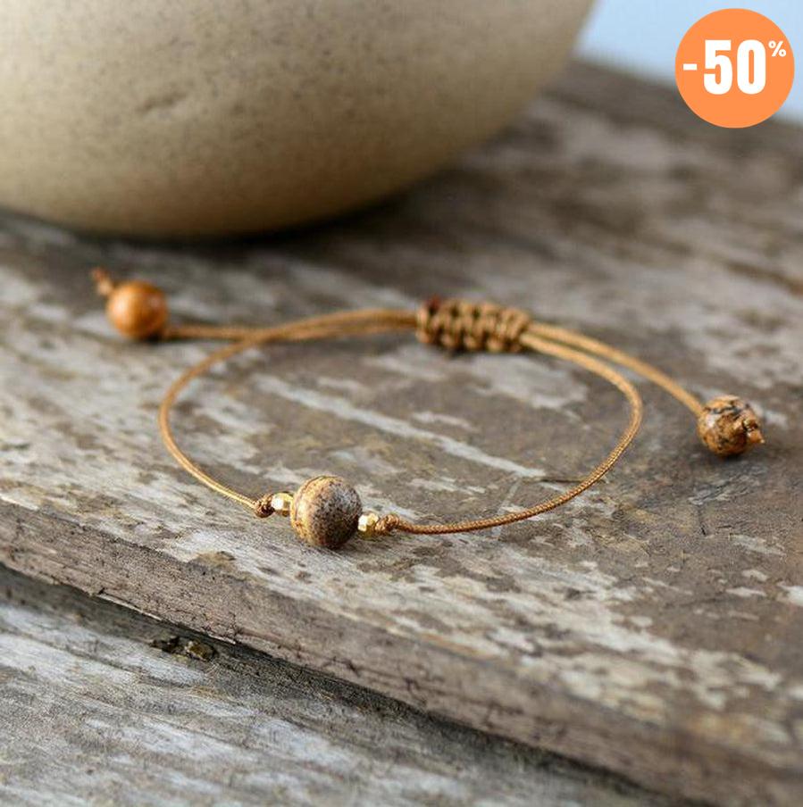 Bracelets en pierres sur cordon tressé et ciré