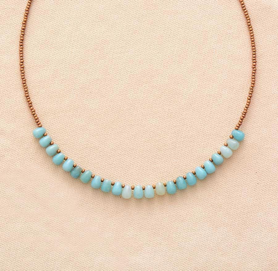Collier en perles d’Amazonite et fines perles de rocaille