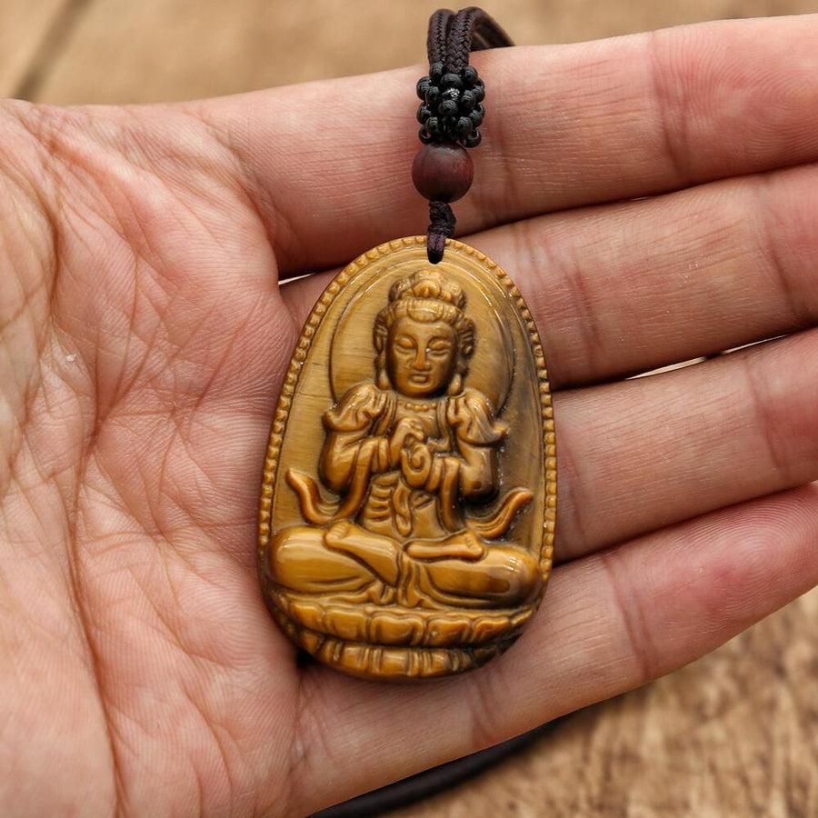 Collier en pierre naturelle en Œil de tigre sculpté à l’effigie de Bouddha