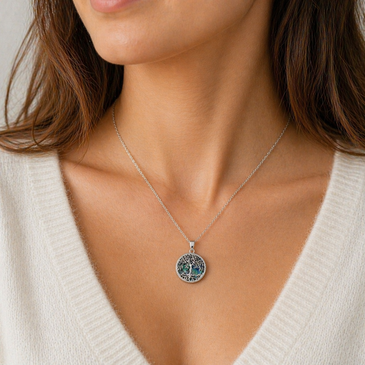 Collier pendentif Arbre de vie avec fond en coquillage d'ormeau