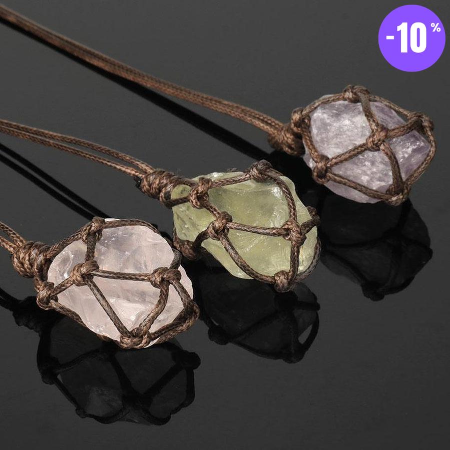 Collier pendentif en pierre irrégulière