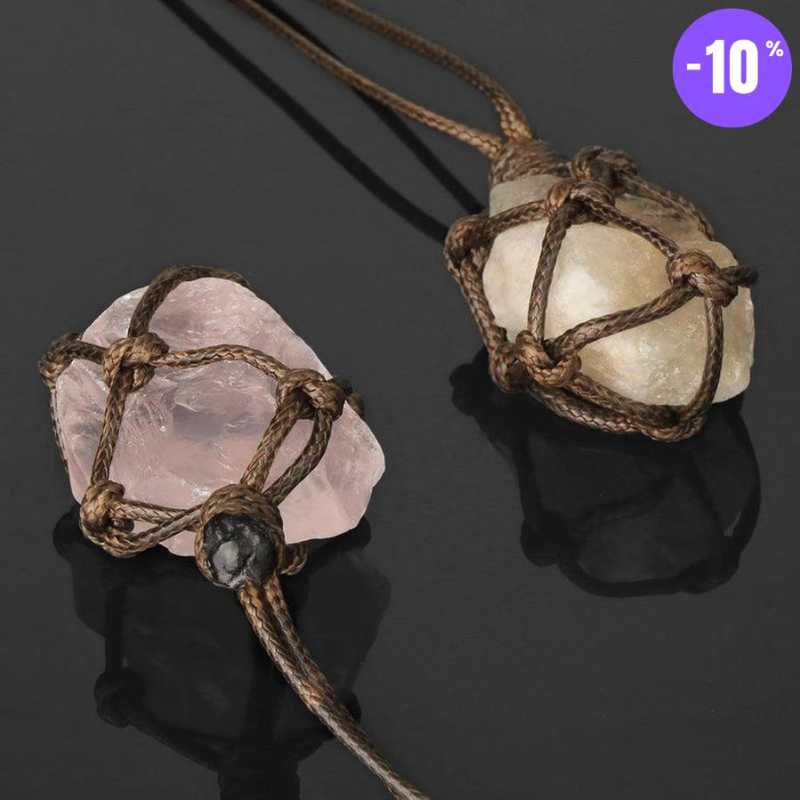 Collier pendentif en pierre irrégulière