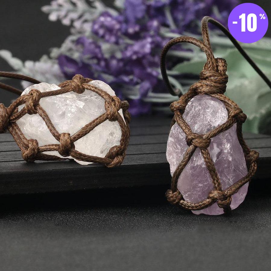 Collier pendentif en pierre irrégulière