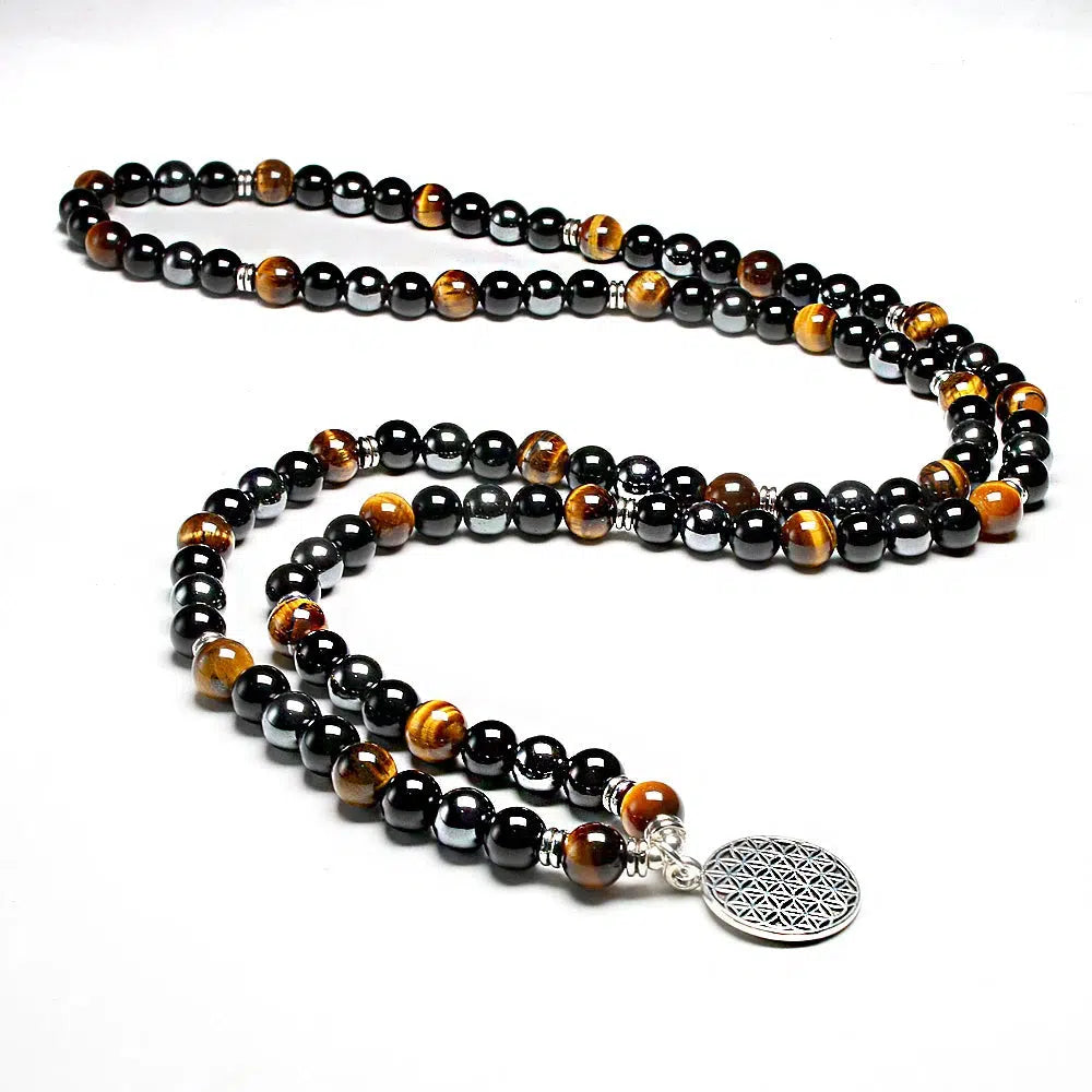 Mala «protection spirituelle»  en Oeil de tigre, Hématite et Onyx Noir