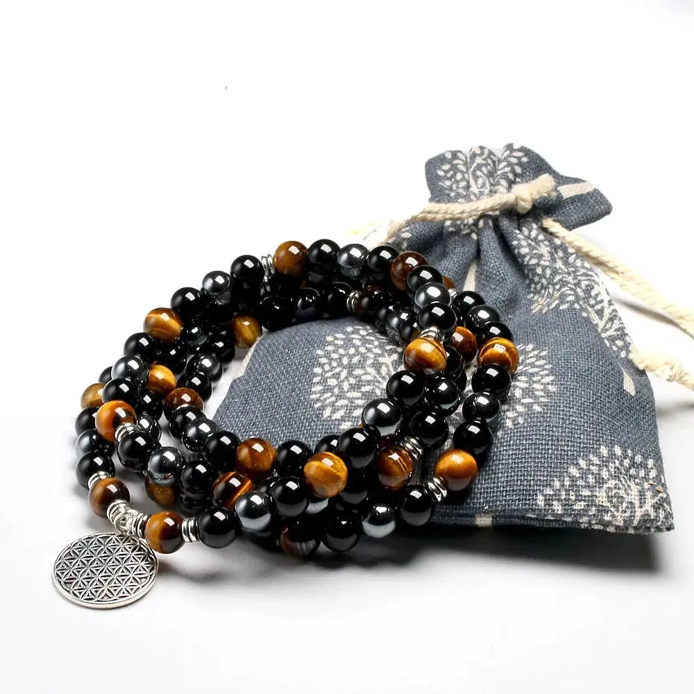 Mala «protection spirituelle» en Oeil de tigre, Hématite et Onyx Noir