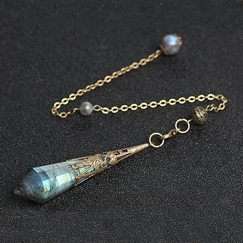 Pendule de radiesthésie en Labradorite naturelle