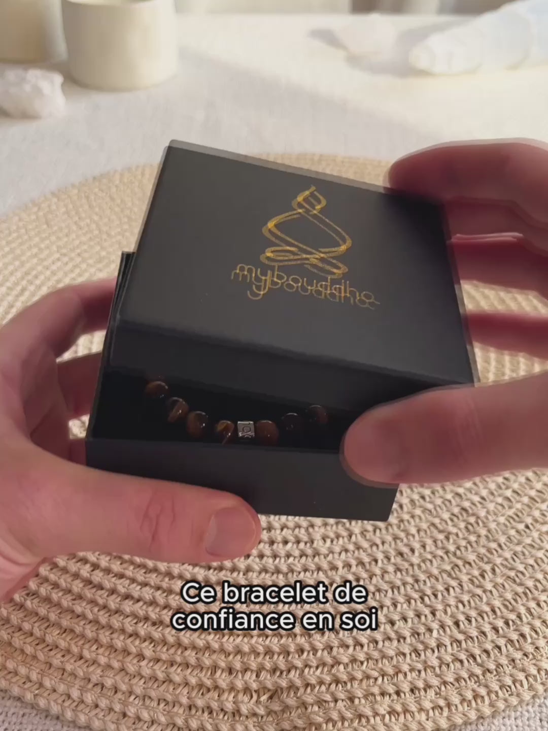 Charger la vidéo : Bracelet « Confiance en soi » en Oeil de Tigre, Hematite et Lapis Lazuli