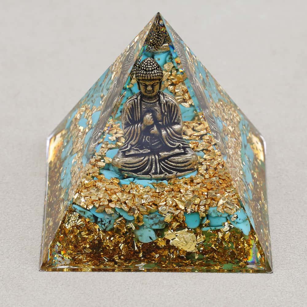 Pyramide Orgonite Bouddha de la Sagesse en Turquoise et Feuille d'or