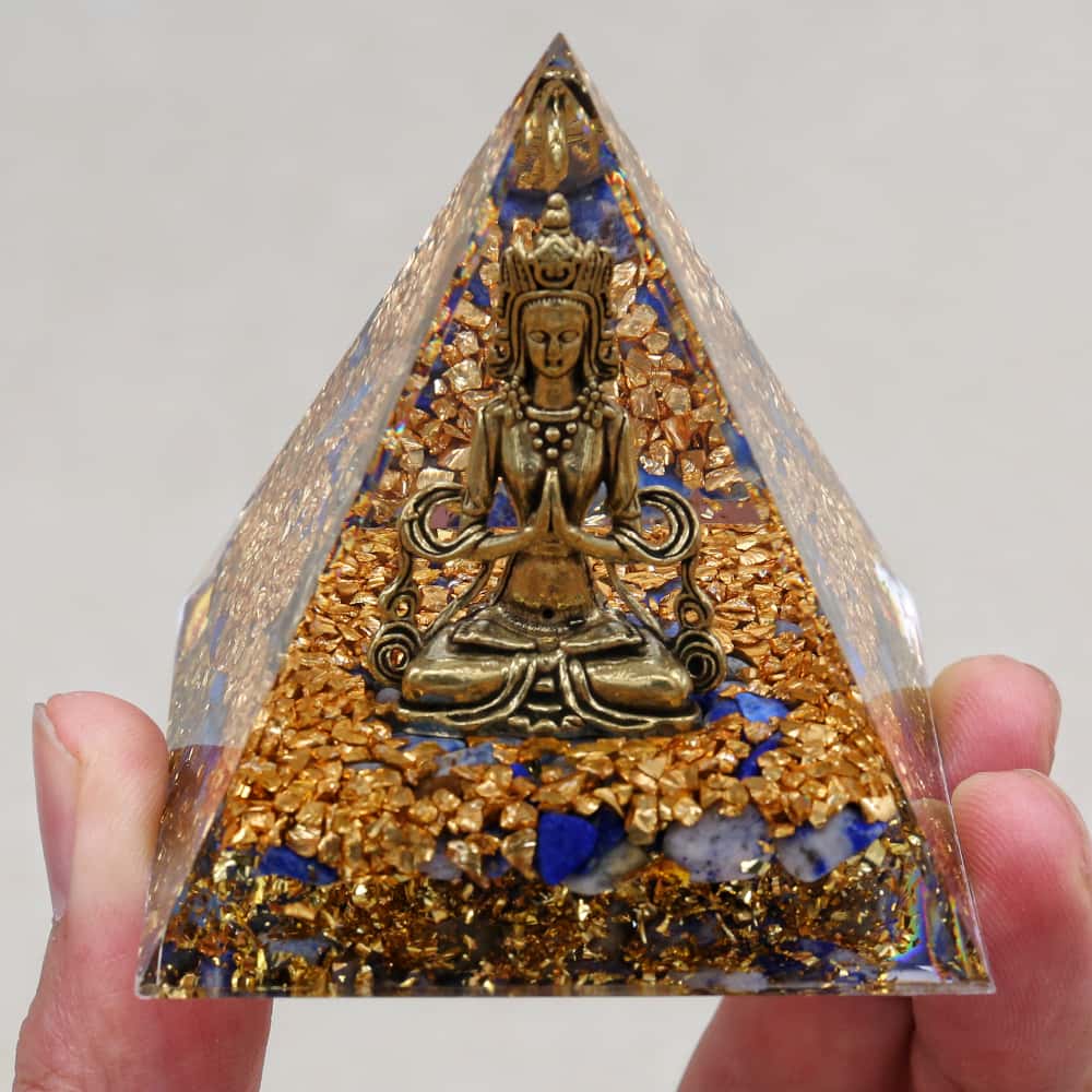 Pyramide Orgonite Bouddha en Lapis Lazuli et Feuille d'or