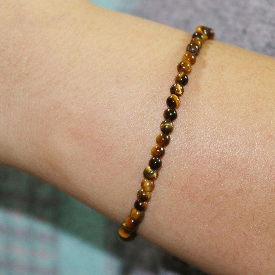 Bracelet en mini pierres d’Œil de tigre naturel