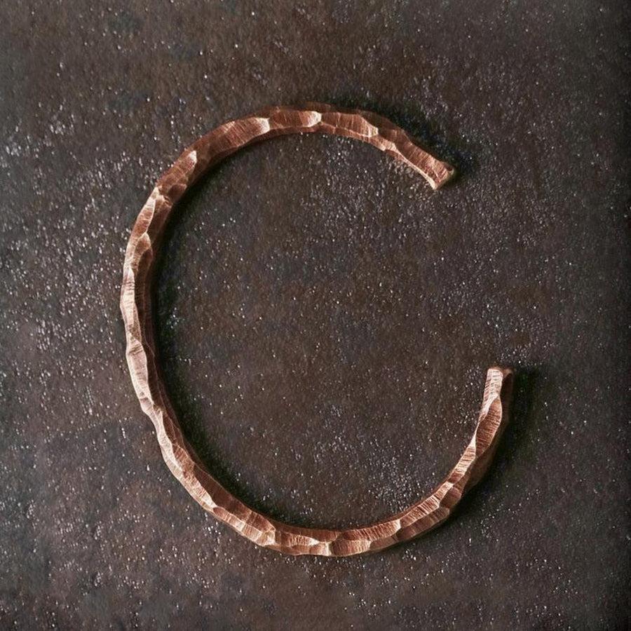 Bracelet jonc en cuivre martelé