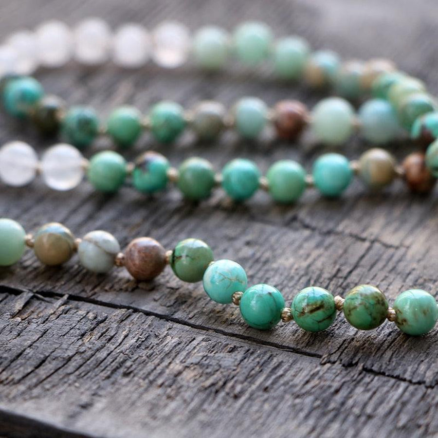 Collier mala en Amazonite, Turquoise, Agate et médaille Fleur de Lotus