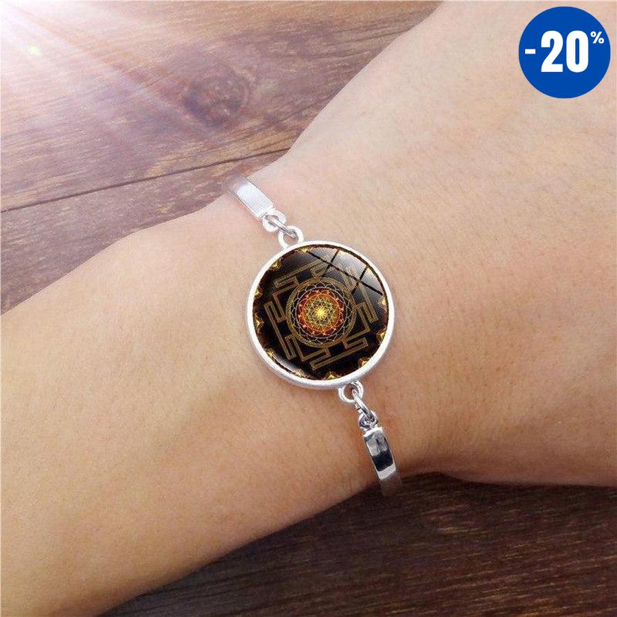 Bracelet bouddhiste cabochon Sri Yantra sacré