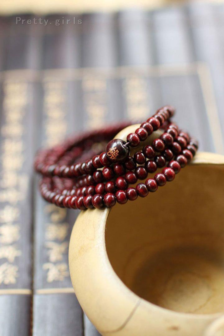 Bracelet de méditation en Bois de Santal multicouche rouge