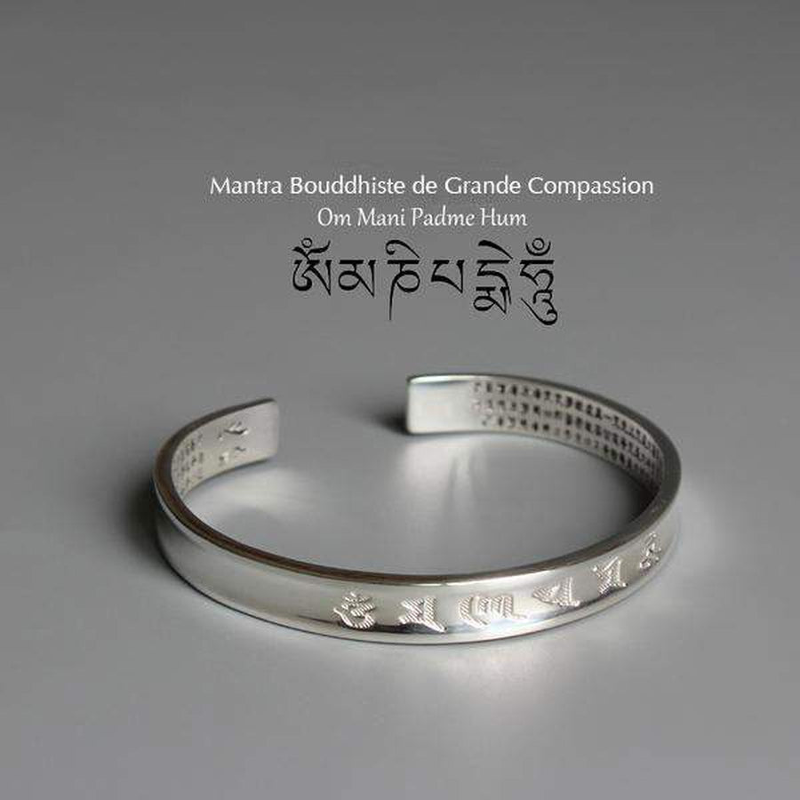 Bracelet en cuivre blanc gravé avec le sutra du coeur (PrajnaParamita)